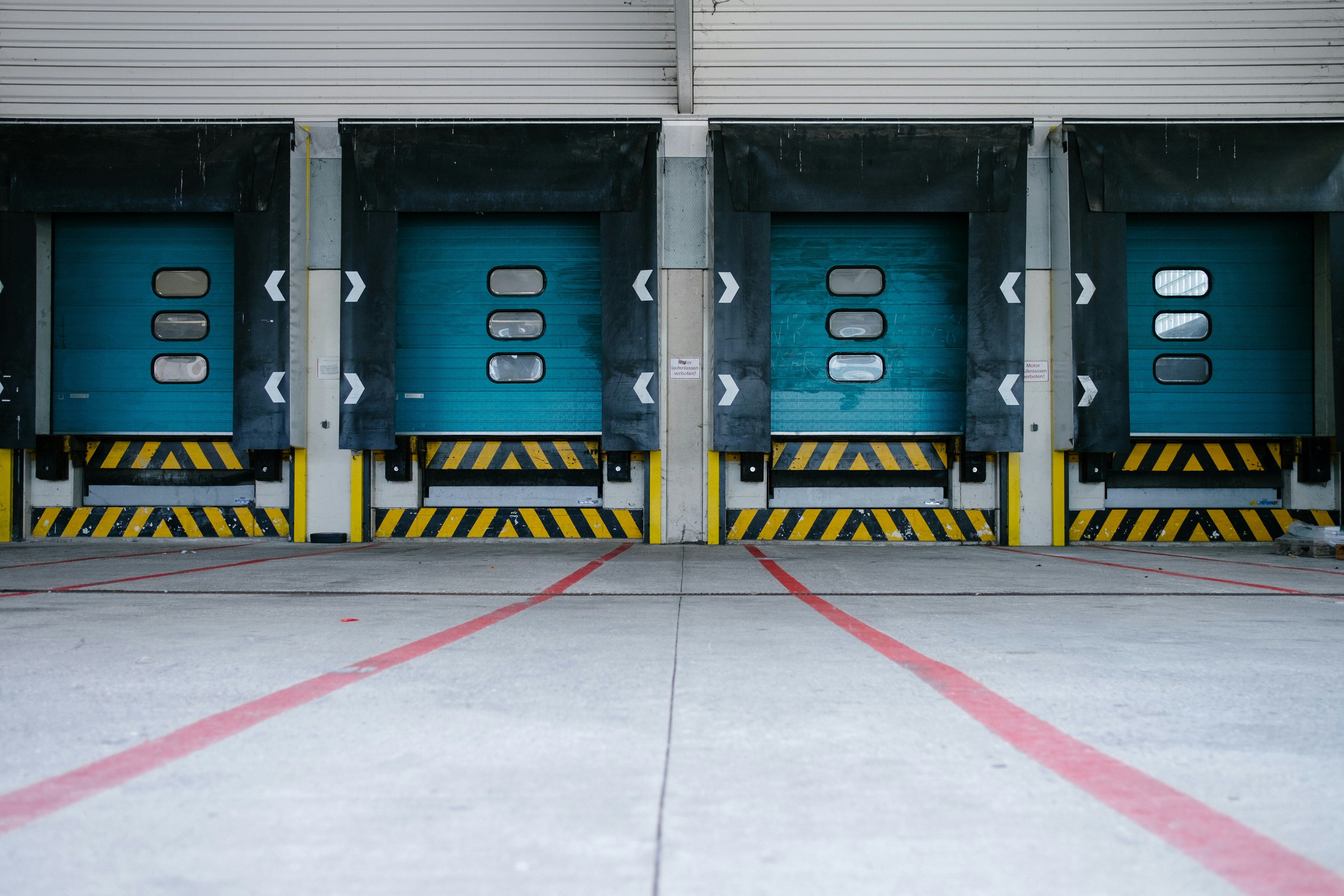hannes-egler-nT4k2JDtwTQ-unsplash (1)